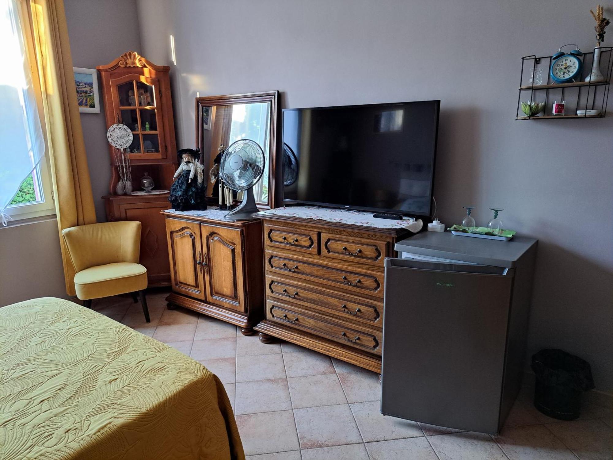 La Chambre De Cleo 戛纳 外观 照片